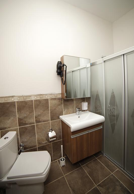 Blue Marmaray Apart Aparthotel Истанбул Екстериор снимка
