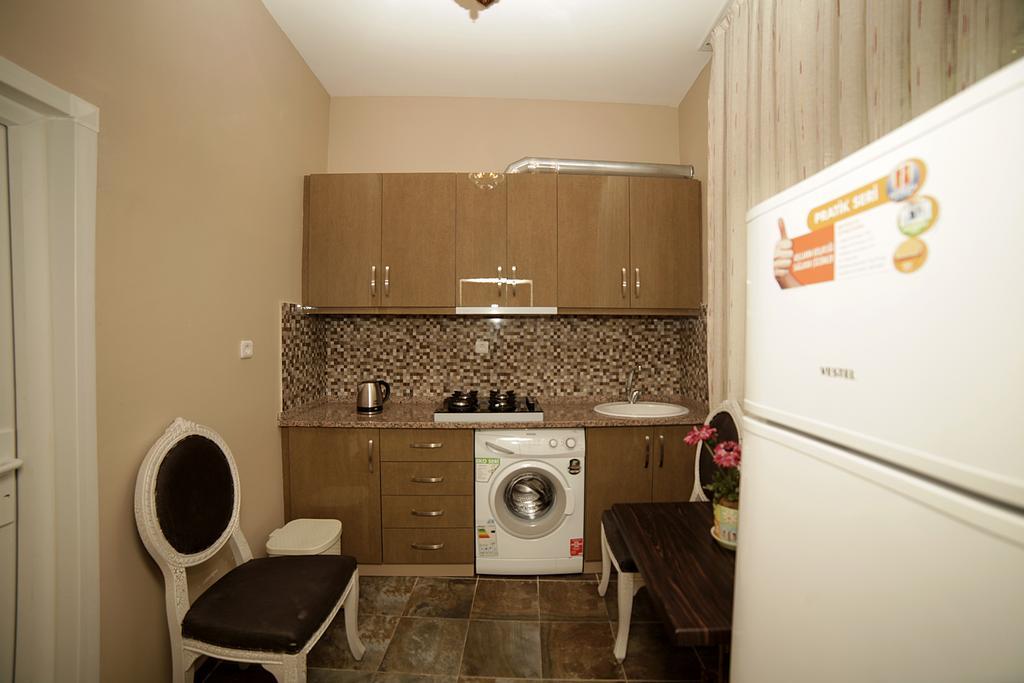 Blue Marmaray Apart Aparthotel Истанбул Стая снимка