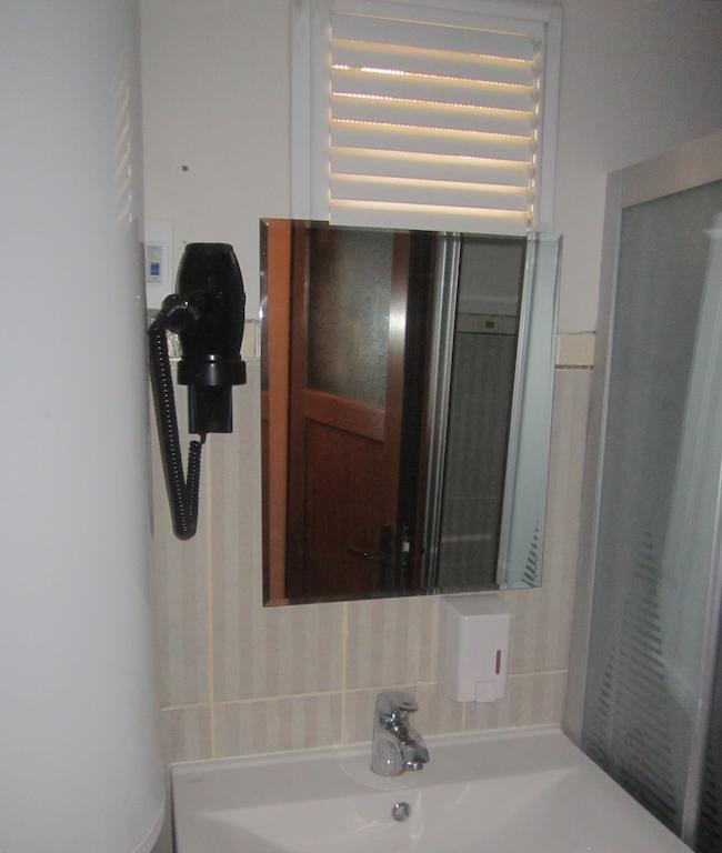 Blue Marmaray Apart Aparthotel Истанбул Екстериор снимка